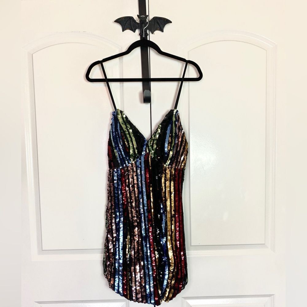 Fashion Nova Black and Green Sequin striped Dress adjustable straps NWT size L - Picture 6 of 16